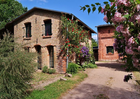 Behringhof Ferienhaus Eva Behringhof in Brandenburg. Urlaub beim Biobauern. Ferienwohnungen und Ferienhaus